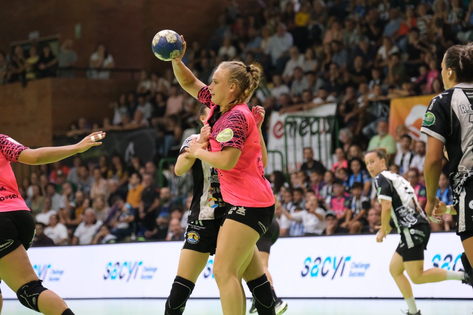 Segundo partido del play off final de la Liga Guerreras Iberdrola: Balonmano Costa del Sol - CBM Elche