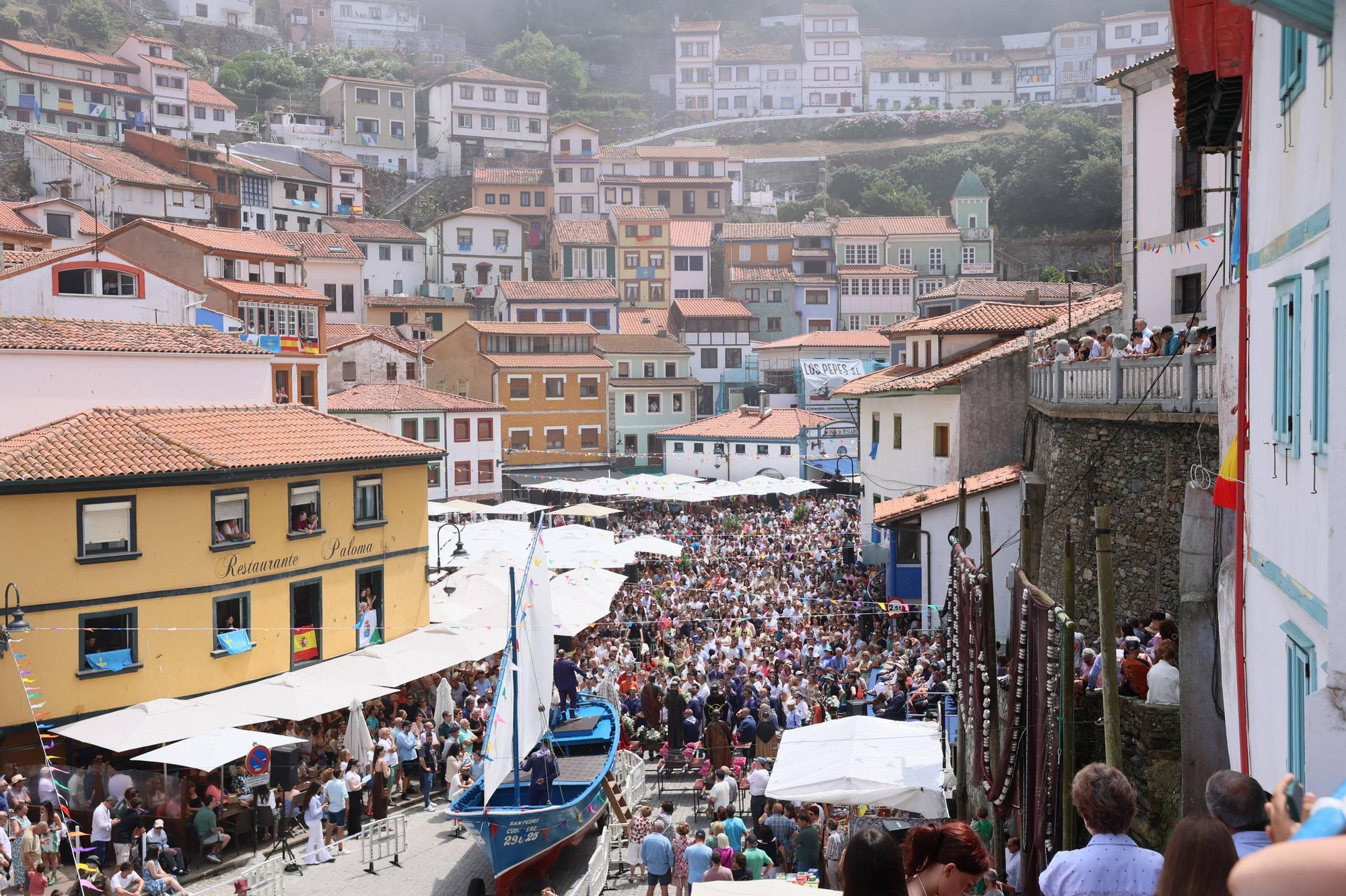 EN IMÁGENES: así fue el día de L'Amuravela en Cudillero