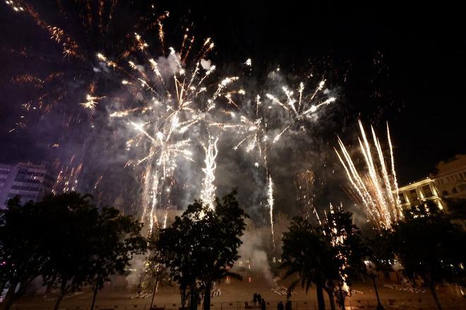 La Asociación Española de la Pirotecnia (AEPIRO) alerta: el miedo a los incendios asfixia al sector