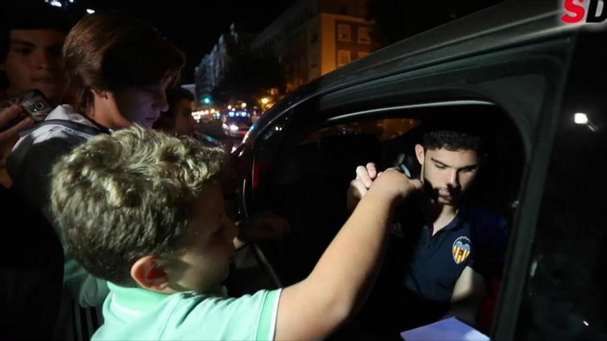 Así ha sido la salida de Guedes de Mestalla