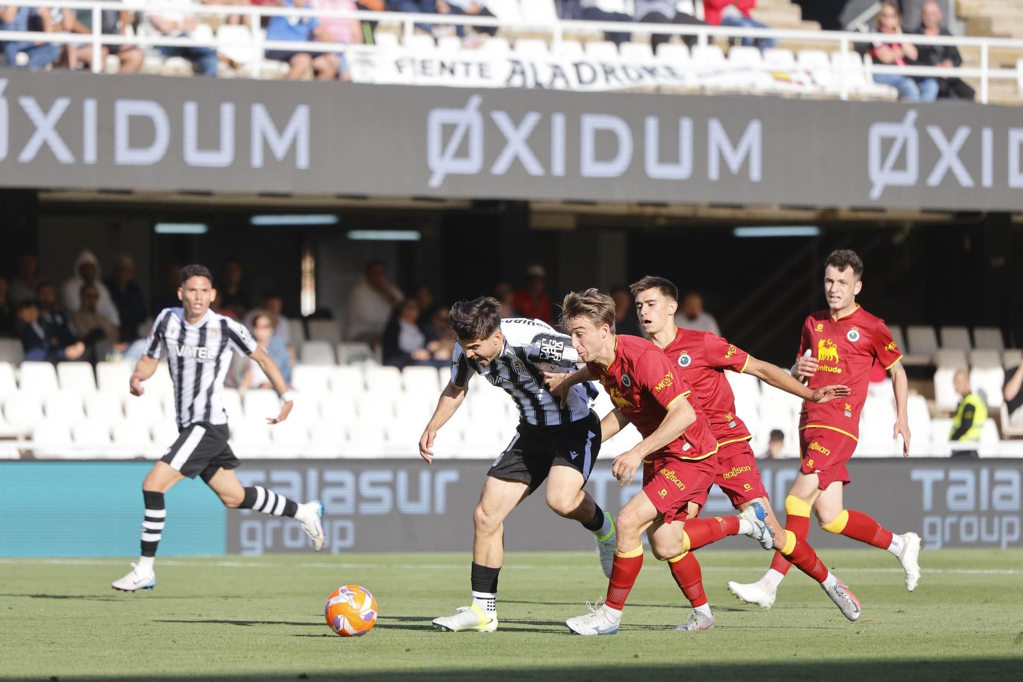 La victoria del FC Cartagena ante el Racing, en imágenes