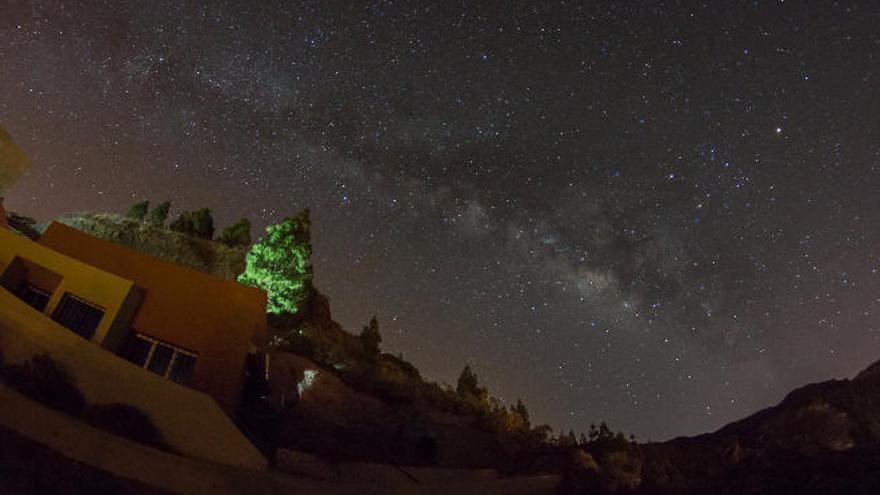 Fotografía de la Vía Láctea desde la cumbre de Gran Canaria.