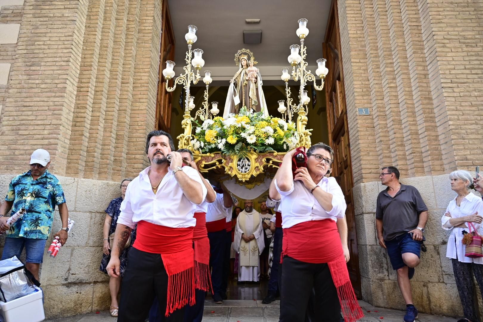 El Grau de Castelló honra a la Virgen del Carmen: misa con sorpresa y emotiva procesión