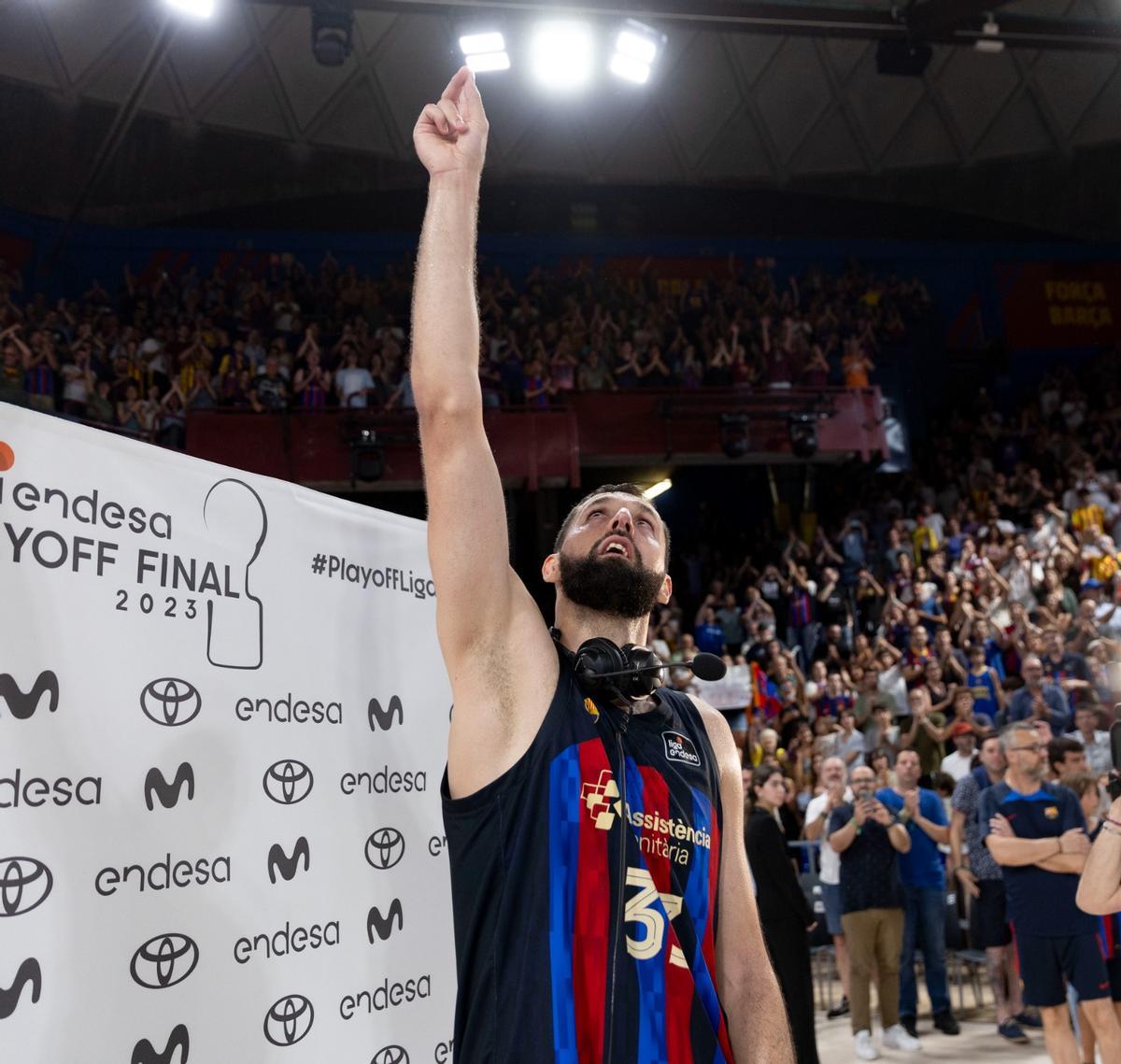 ¿Sera el último partido de Mirotic? Las imágenes más emotivas del jugador tras el segundo partido de la final ¿Sera el último partido de Mirotic? Las imágenes más emotivas del jugador tras el segundo partido de la final