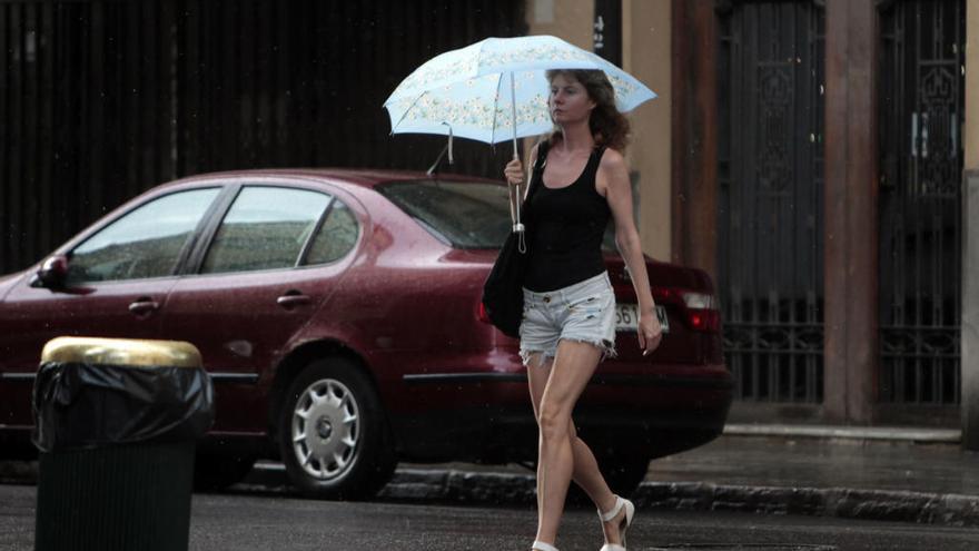 Sigue la lluvia en Valencia y la alerta amarilla por tormentas