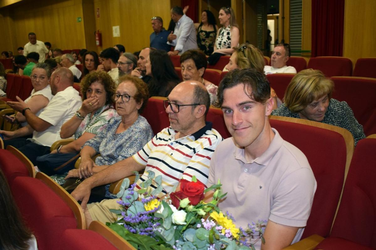 La fiesta de graduación de los alumnos del IES de Valga, en el Auditorio.
