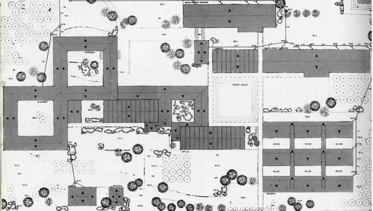 Plano arquitectónico antiguo del Colegio de Santa María de los Rosales