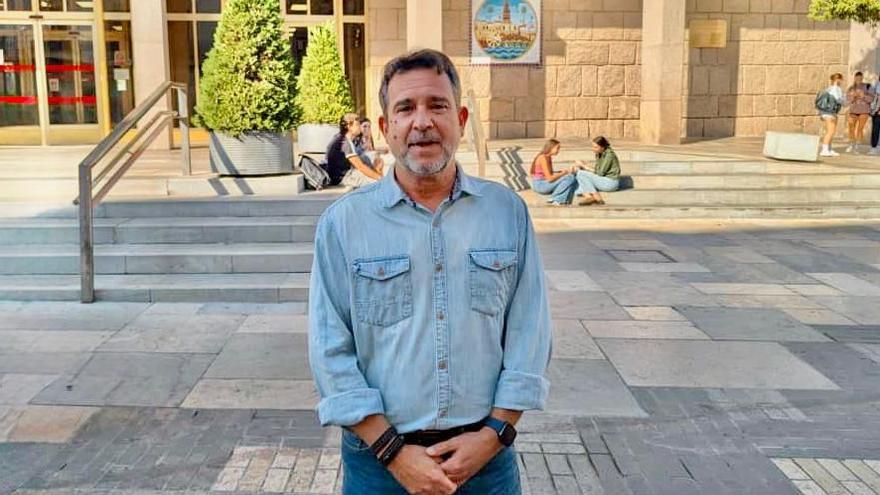 El PSOE reprocha al alcalde de Córdoba su falta de respuesta para "dignificar la figura" de Manuel Sánchez-Badajoz