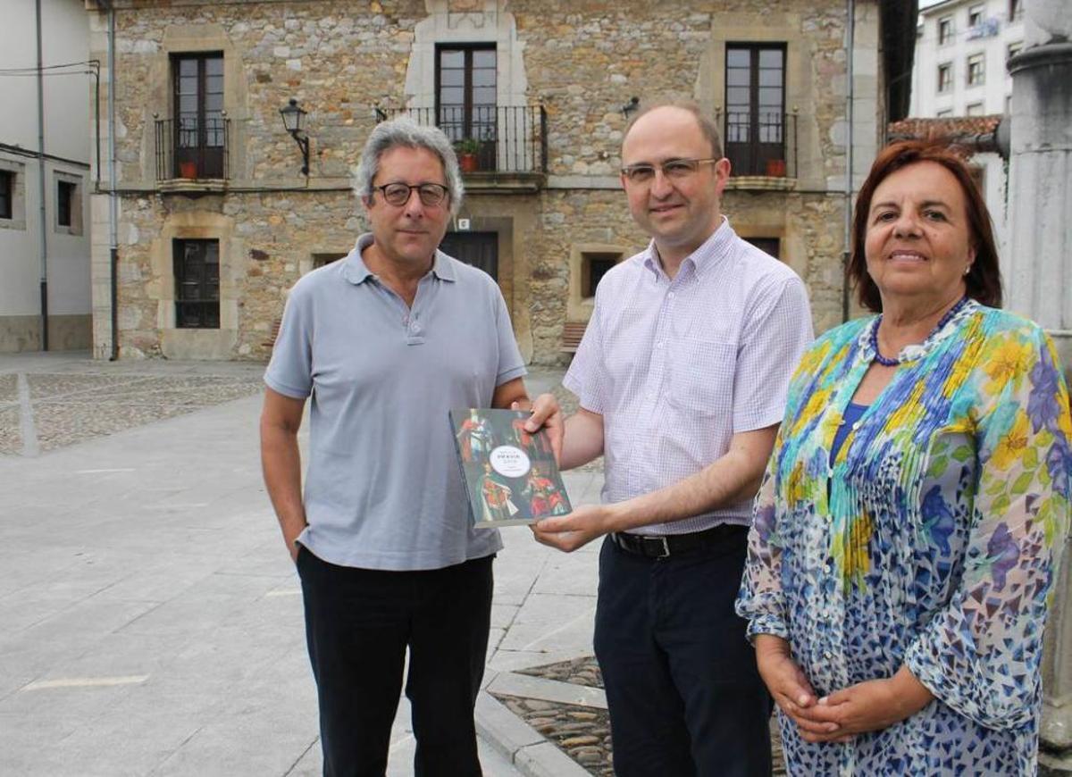 Pepe Monteserín presenta la crónica praviana de 2014