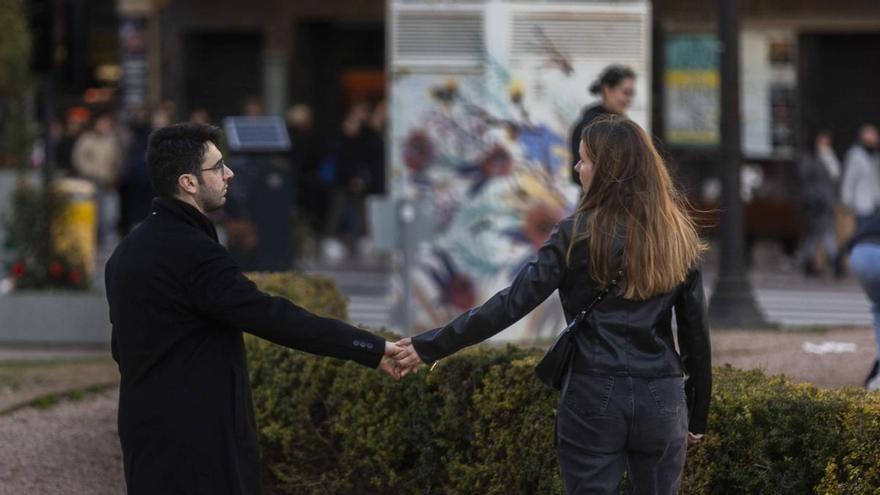 Quemados con el algoritmo: el old style vuelve a las citas en València