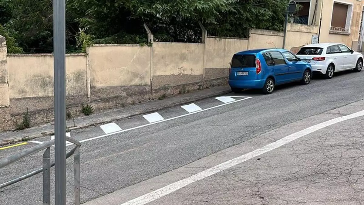 Queixa per la pèrdua d’una desena de places per aparcar a Manresa