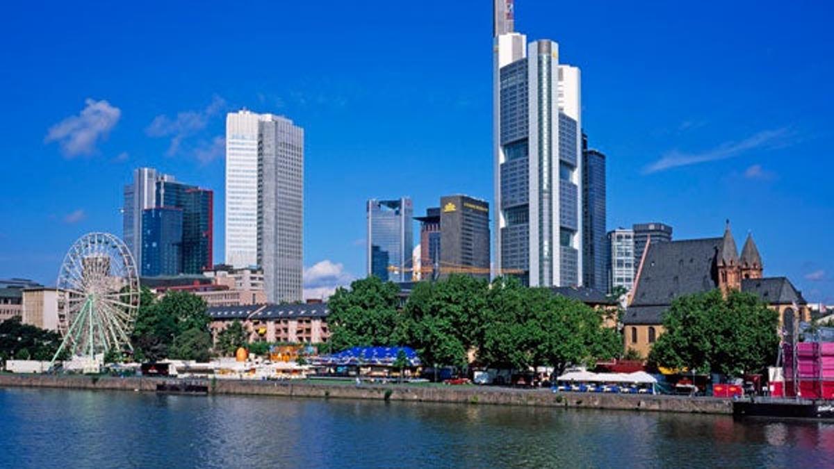 Descubre Frankfurt con el Ebbelwei-Express