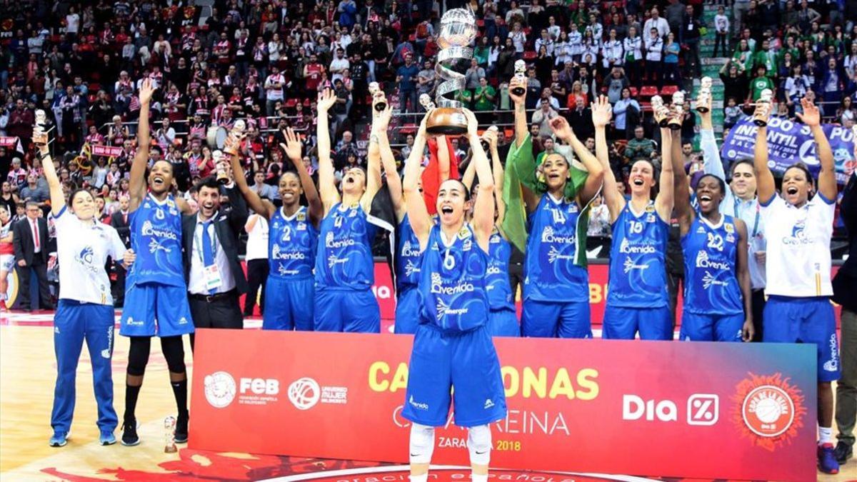 El Perfumerías Avenida ya levantó la Copa de la Reina en la edición del año pasado