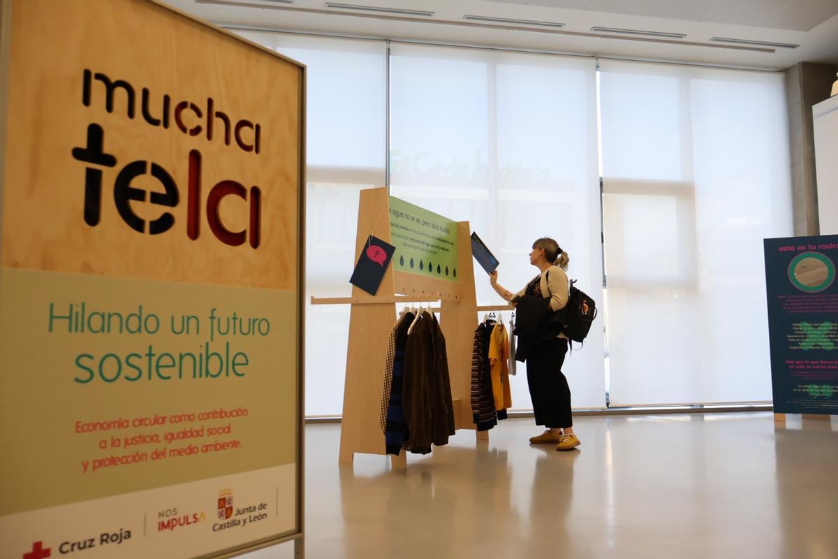 Exposición "Mucha tela... Hilando un futuro sostenible"
