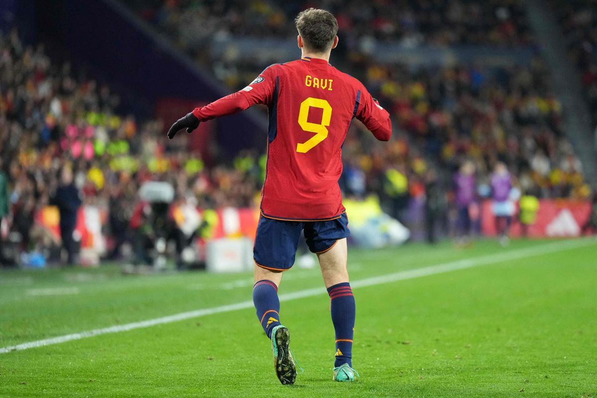 Lo que ningún culé quiere ver: Gavi, abatido tras su grave lesión en la rodilla