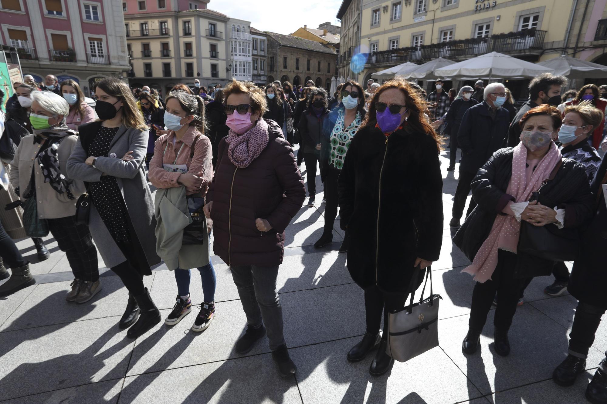 EN IMÁGENES: Así se vivió el Día de la Mujer (8M) en Avilés