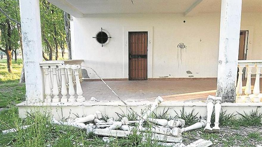 La Policía Local identifica a los PRESUNTOS autores de los destrozos en La Pradera