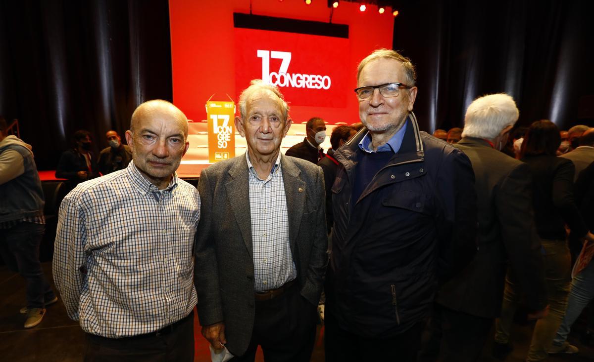 Tejedor, Marraco e Iglesias, expresidentes de Aragón que arropan a Lambán en su proclamación como secretario general del PSOE aragonés.