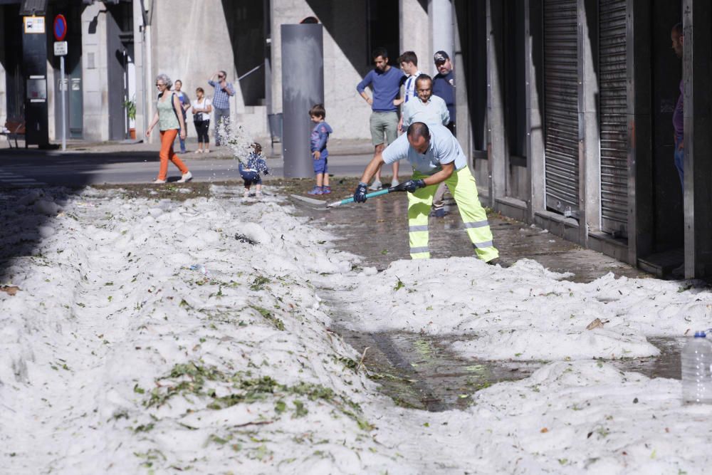 L'endemà de la tempesta que va col·lapsar Girona