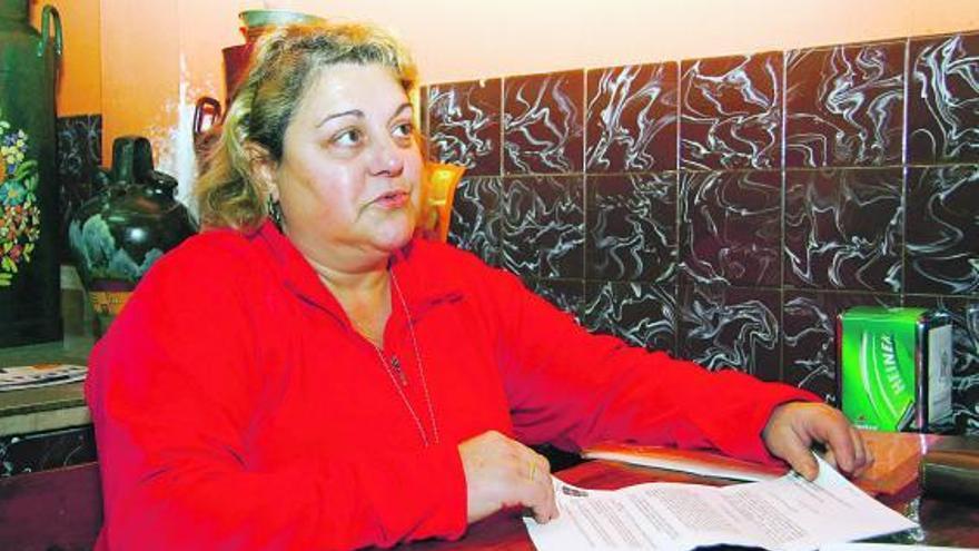 Charo García Alonso, la abuela paterna del menor de Barredos que debe trasladarse a vivir con su madre a Valladolid.