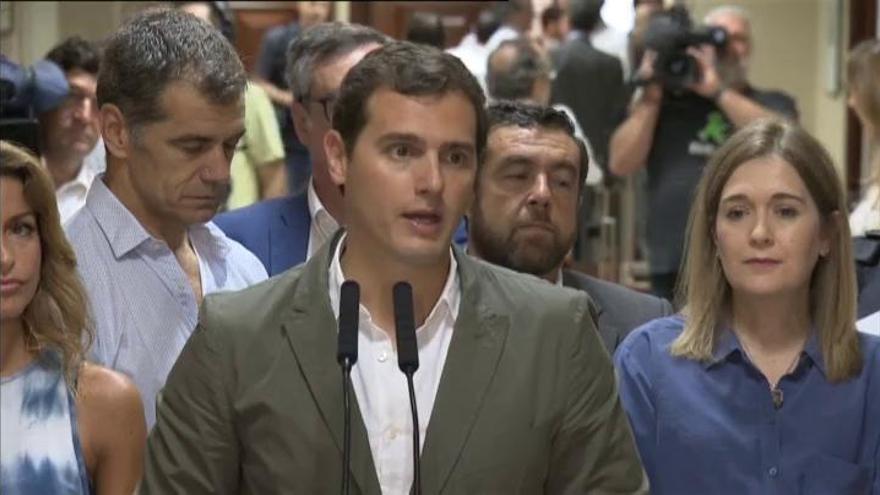 Albert Rivera sigue apostando por un Gobierno de "renovación y consenso" a tres