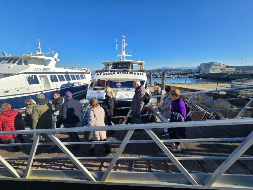 Así se despidió el año en el catamarán restaurante Fly Delfín, de Cruceros do Ulla Turimares.
