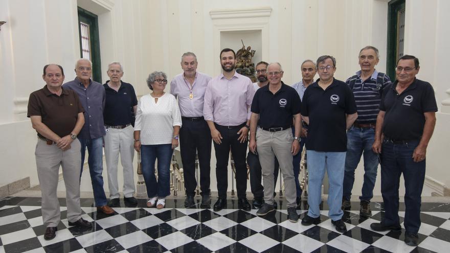 La Junta restituirá la Medalla de Extremadura al Banco de Alimentos