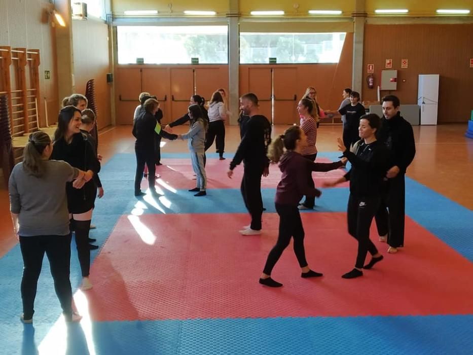 Taller d'autodefensa feminista a Llançà