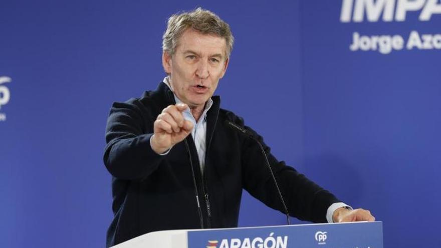 Feijóo promete que su ministro de Fomento visitará cada tres meses las obras de Rodalies si llega a la Moncloa: "Hay incidencias, pintadas y goteras"