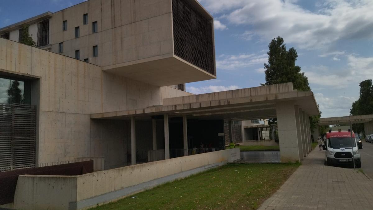 Imagen del hospital de Dénia, levantado por el grupo Ribera Salud como parte del contrato firmado en su día.