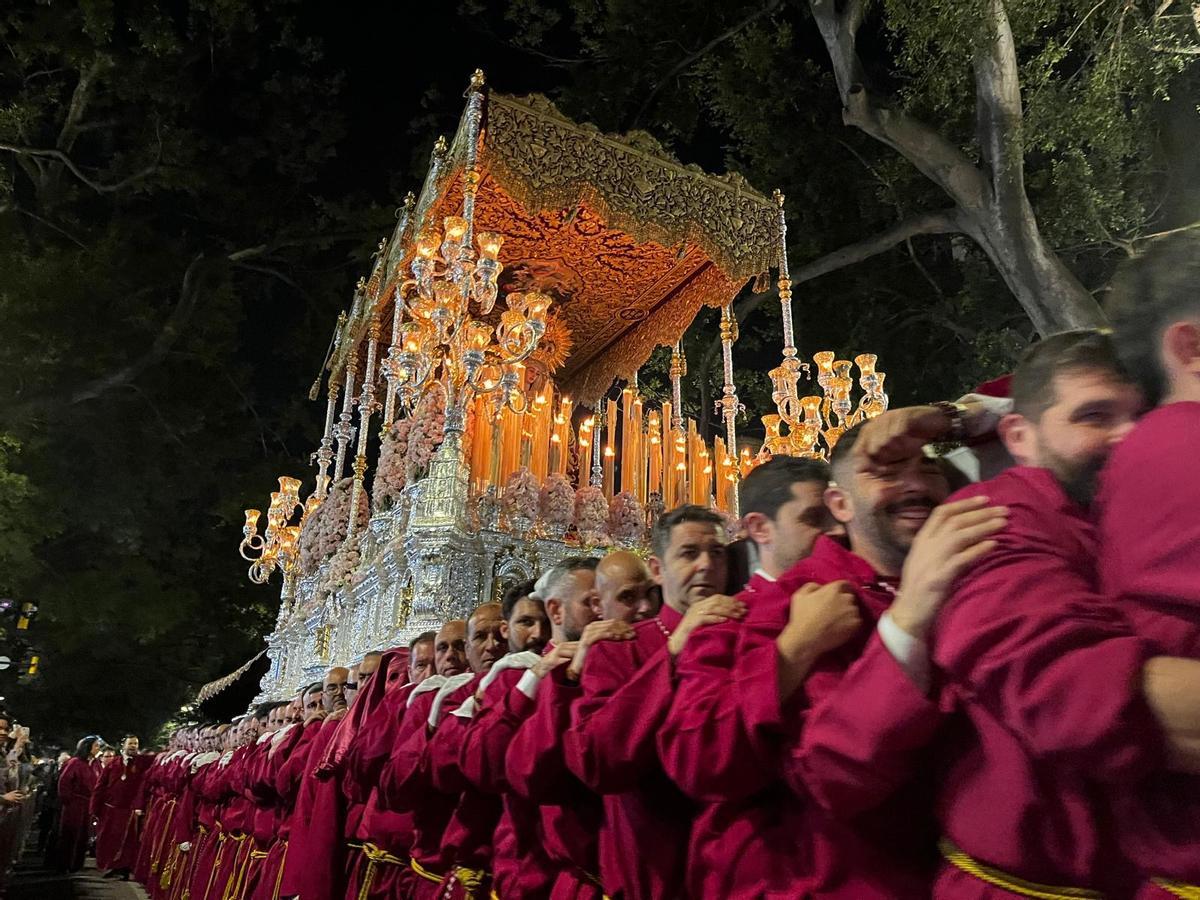 La Virgen de la Trinidad en la Alameda