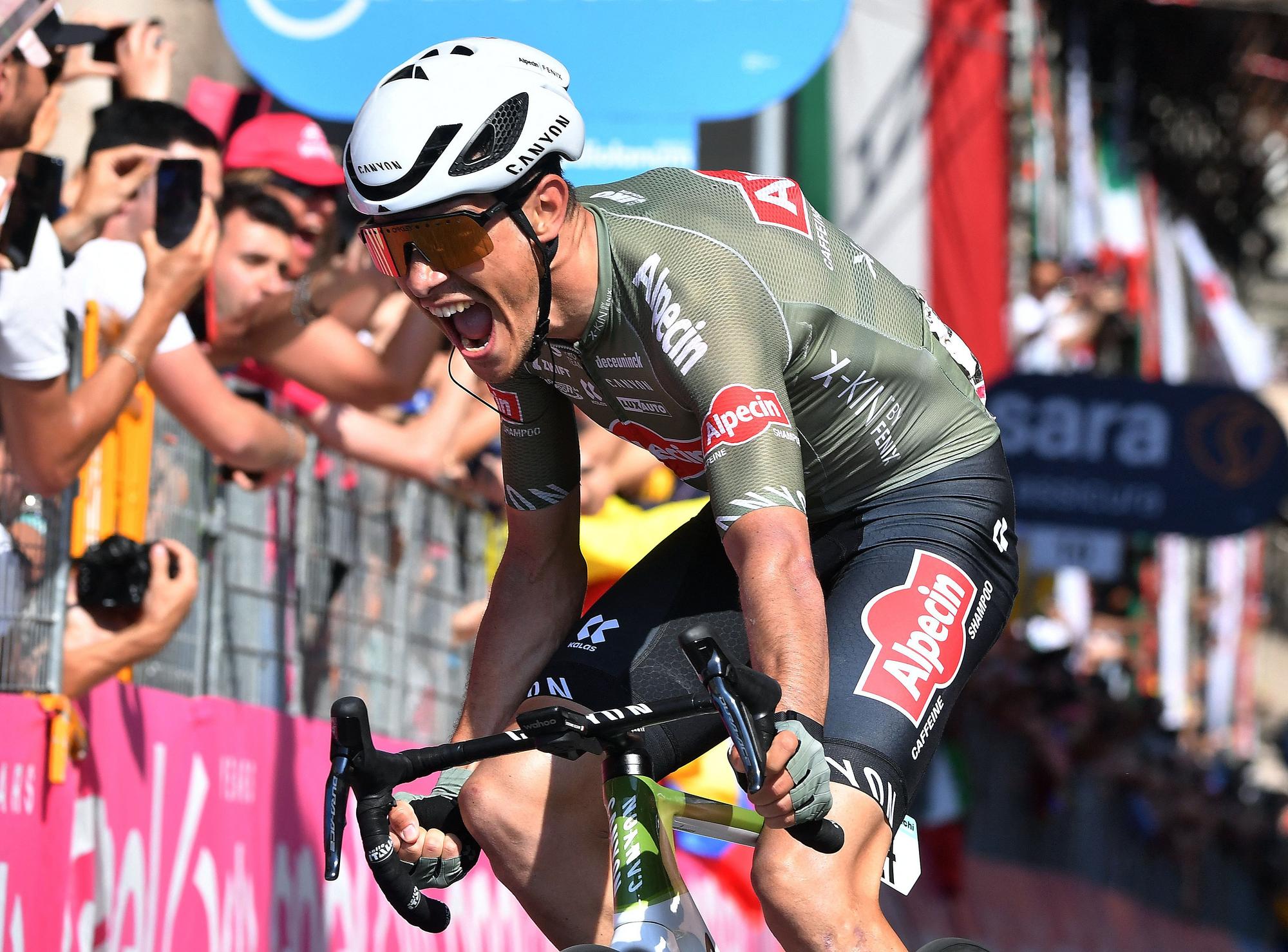 Giro de Italia | Etapa 12: Parma - Génova