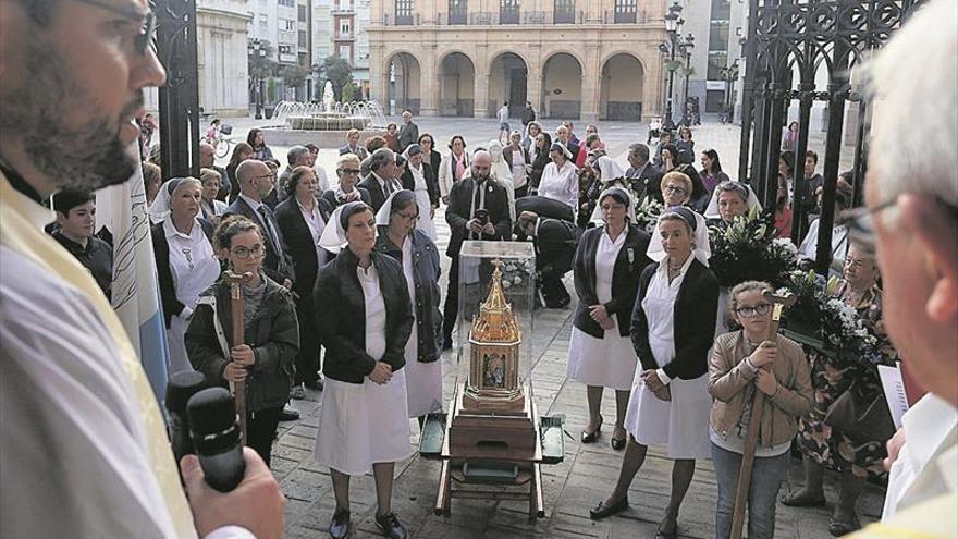 Castelló venera la reliquia de la santa y vidente de Lourdes