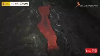 La ceniza del volcán cubre todo el oeste y noroeste de La Palma