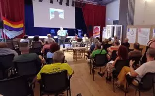 Cancienes se adentra en el campo de exterminio de Mauthausen: "Los muros ponen la piel de gallina"