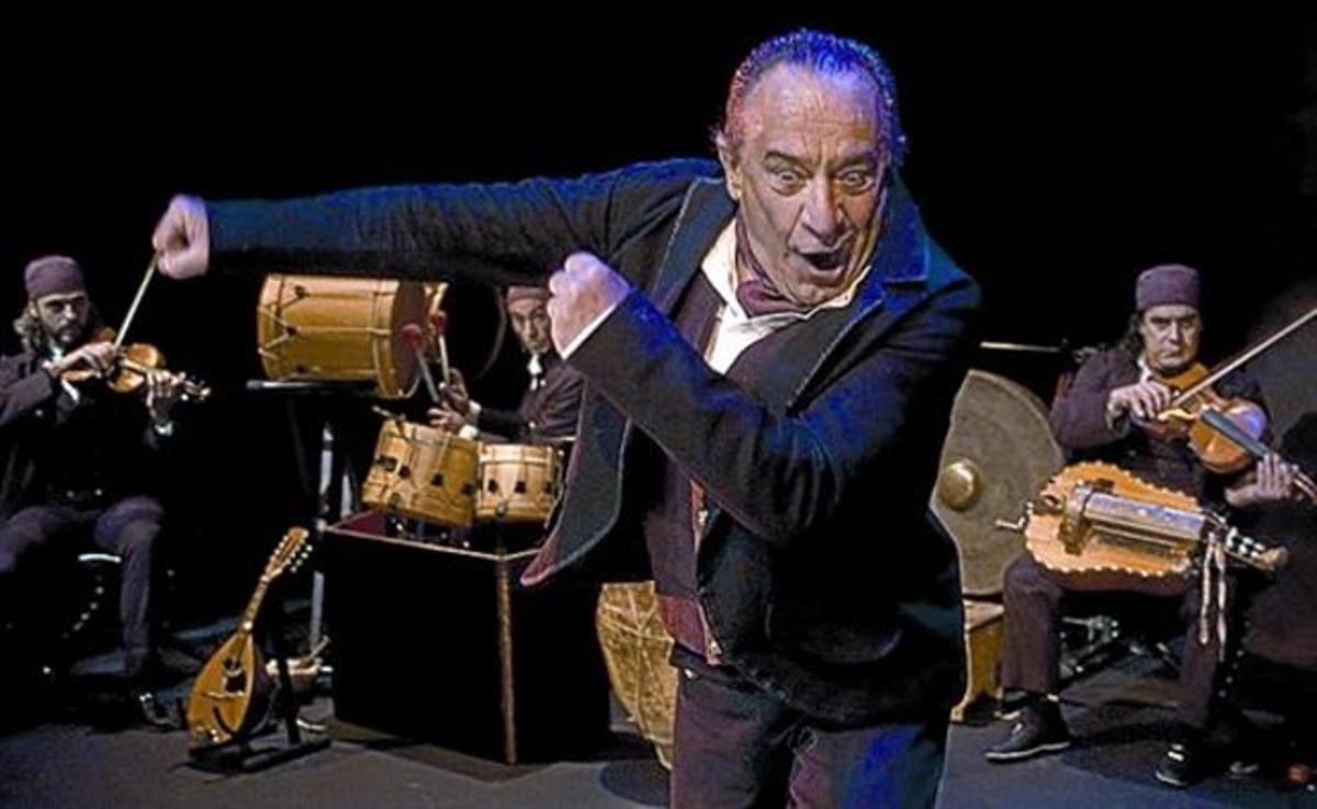 Albert Vidal, en una escena del muntatge que ofereix la Sala Tallers.