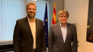 Apesteguia y Puigdemont analizan la actualidad política de los Països Catalans
