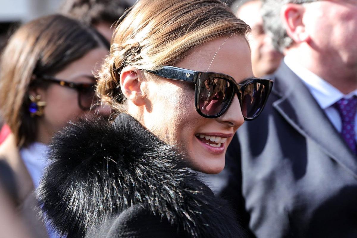 Olivia Palermo con recogido bajo trenzado