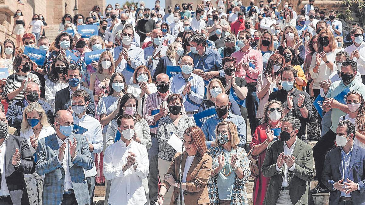 Prohens en la presentación de su candidatura frente a la Seu.