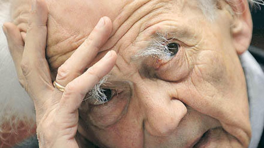 Zygmunt Bauman, ayer por la mañana, en Oviedo, durante la entrevista