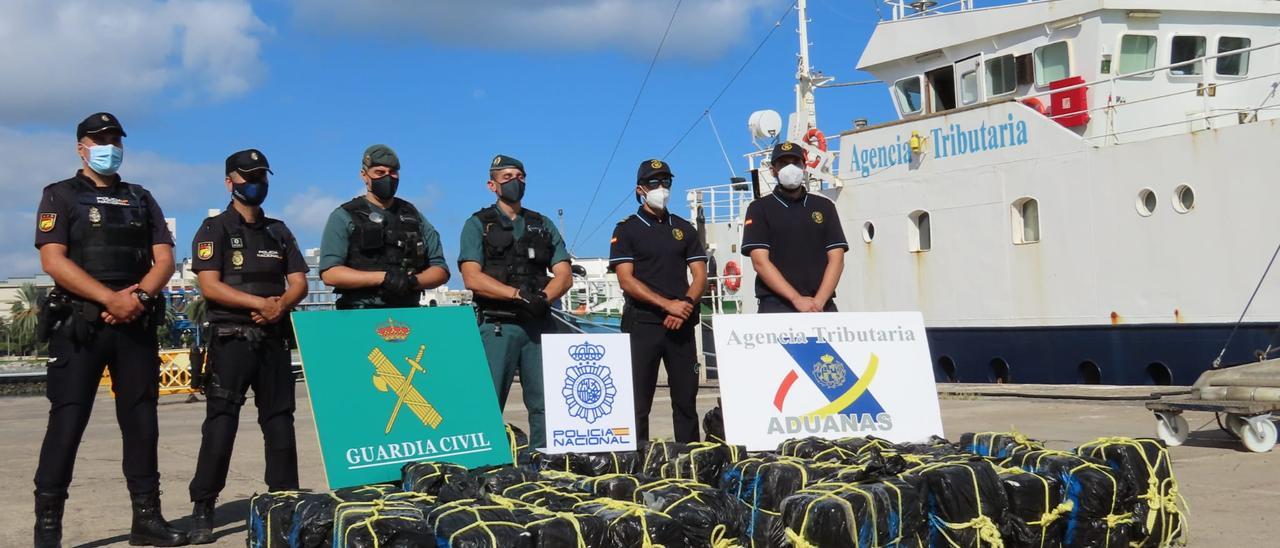 Intervenido un velero con 1.200 kilos de cocaína