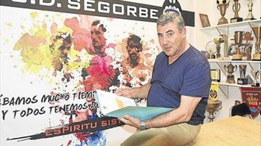 El CD Segorbe se somete a una renovación para asaltar Tercera