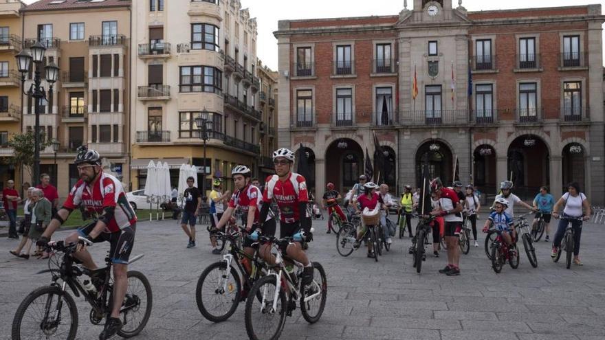 Marcha desde la Plaza Mayor.