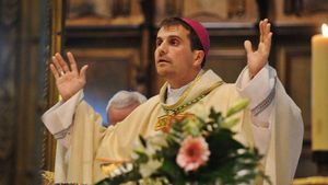 L’exbisbe de Solsona Xavier Novell i Sílvia Caballol ja són pares