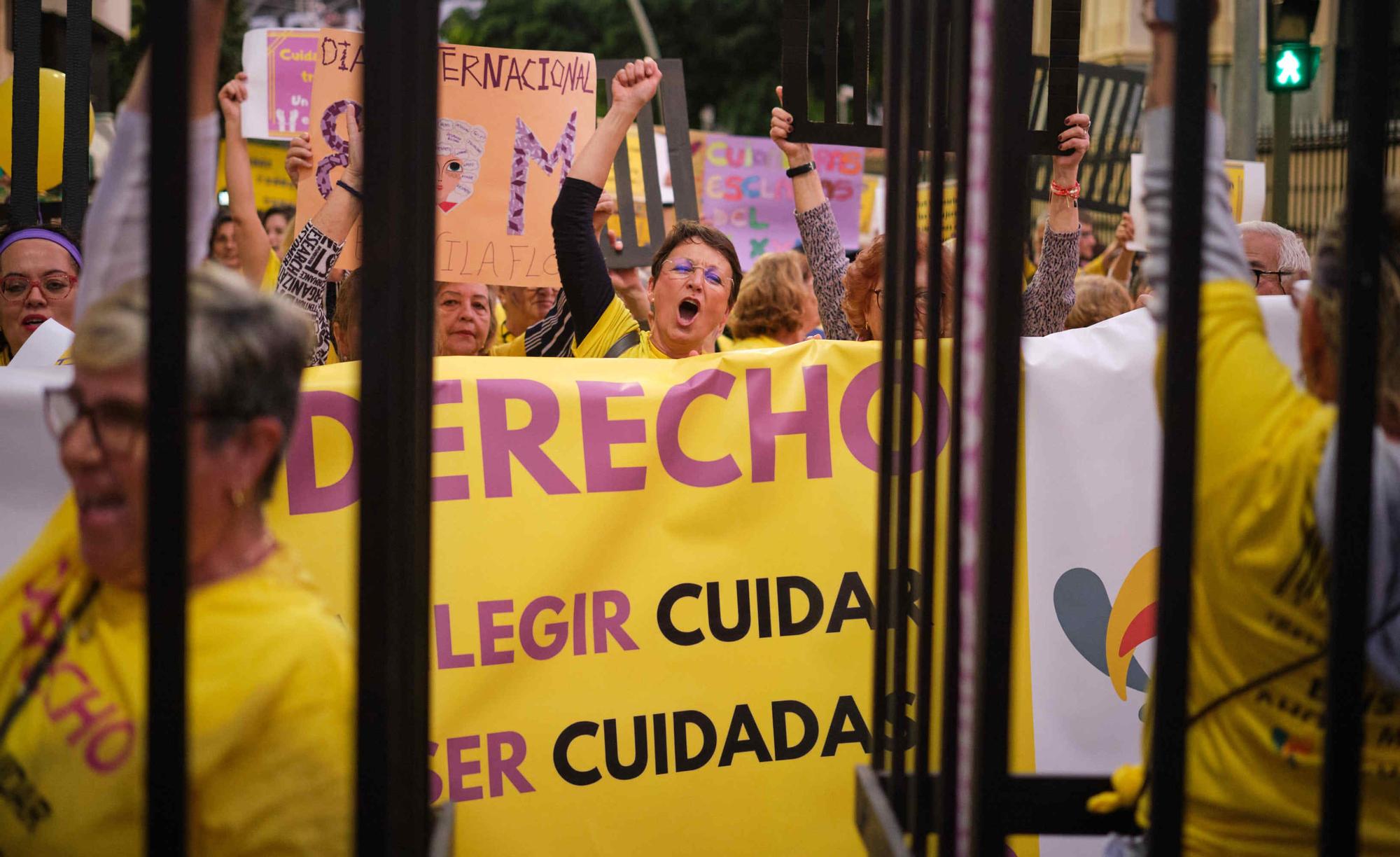 Manifestación por el 8M en Santa Cruz de Tenerife.