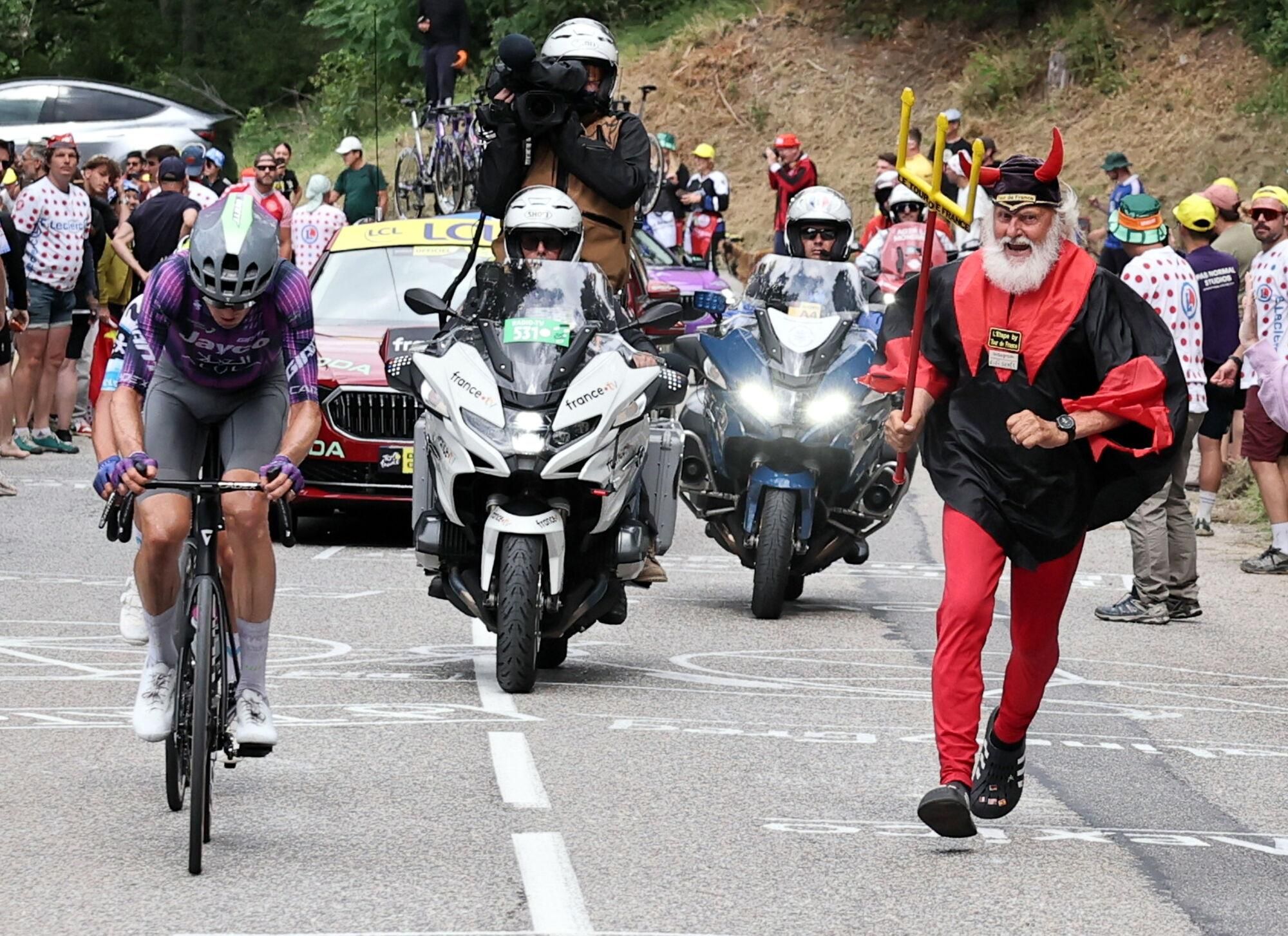 La etapa 18 del Tour de Francia, en imágenes