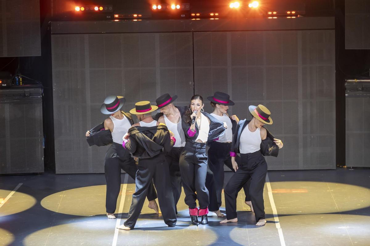 "Cruz de Navajas, el último Mecano" en el Teatro Municipal de Torrevieja