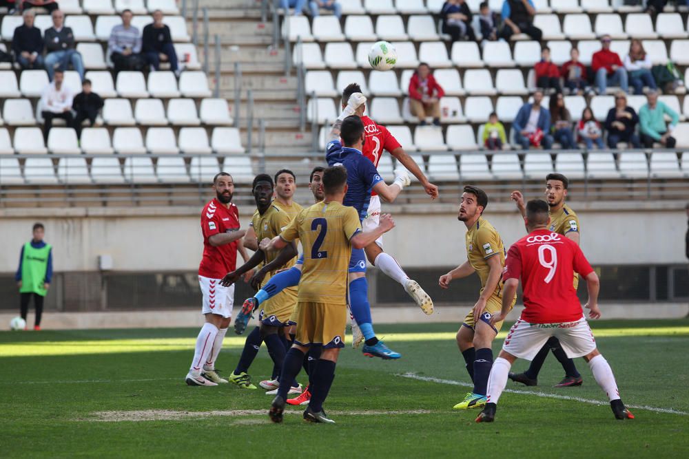 Partido entre el Real Murcia y el Recreativo