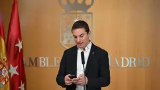 Lobato registró en el notario sus conversaciones con el Gobierno sobre el novio de Ayuso sin consultar: “Era un seguro por si nos atacaban”