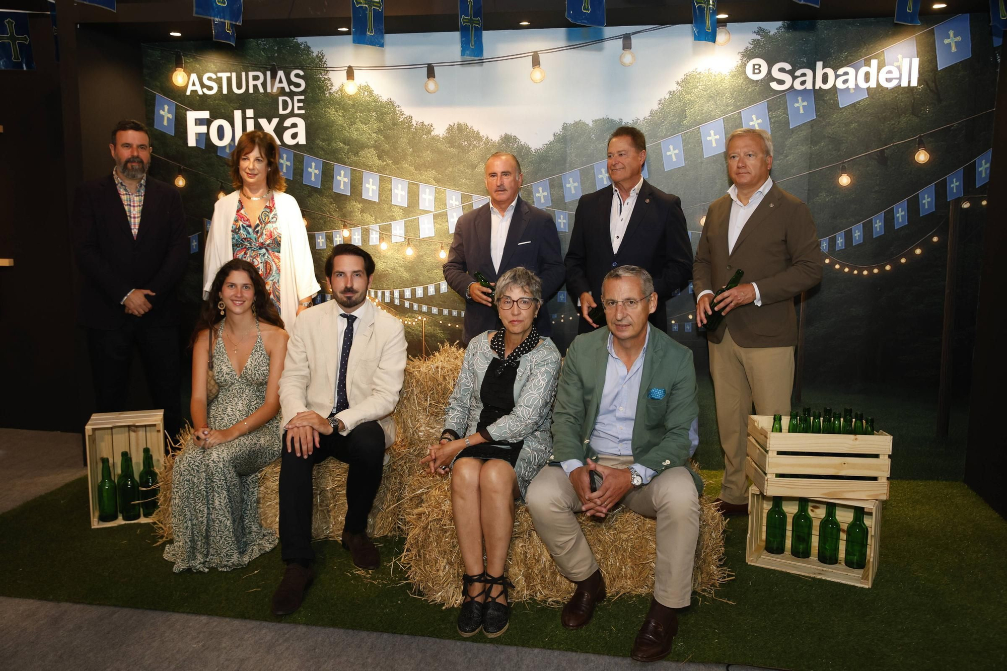El Sabadell centra su pabellón de la Feria de Muestras de Asturias A en la folixa, "la cultura más arraigada" (en imágenes)